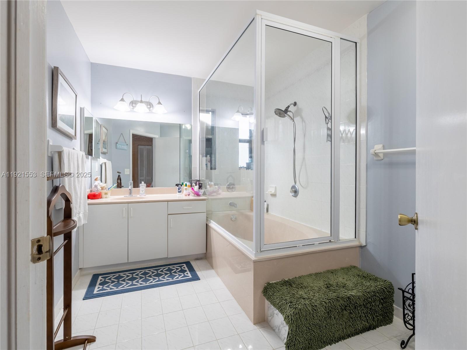 ANGELICA GARDENS AT LAKES - Residential