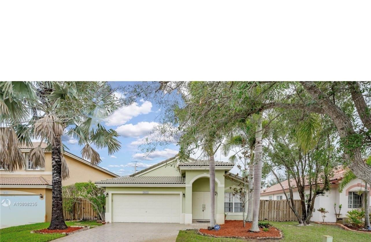 CRYSTAL POINTE - Residential Lease