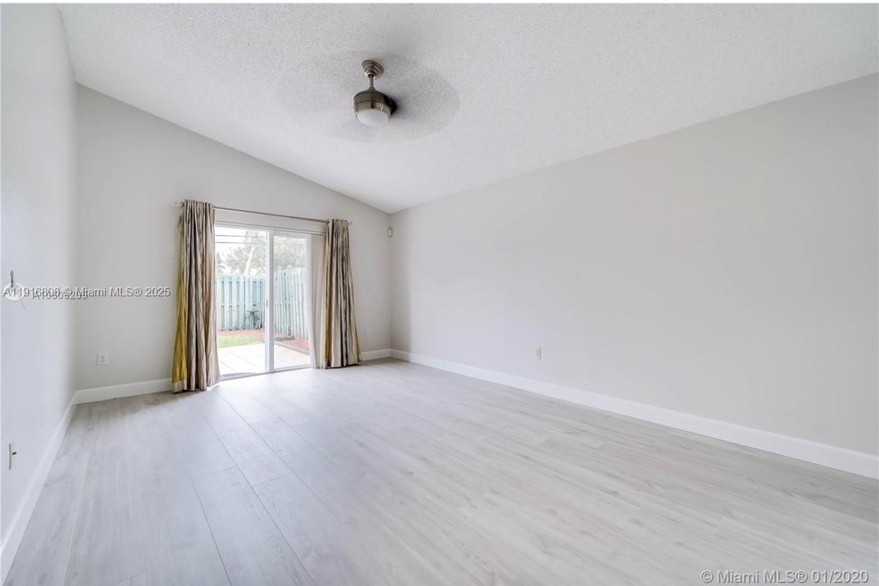 CRYSTAL POINTE - Residential Lease