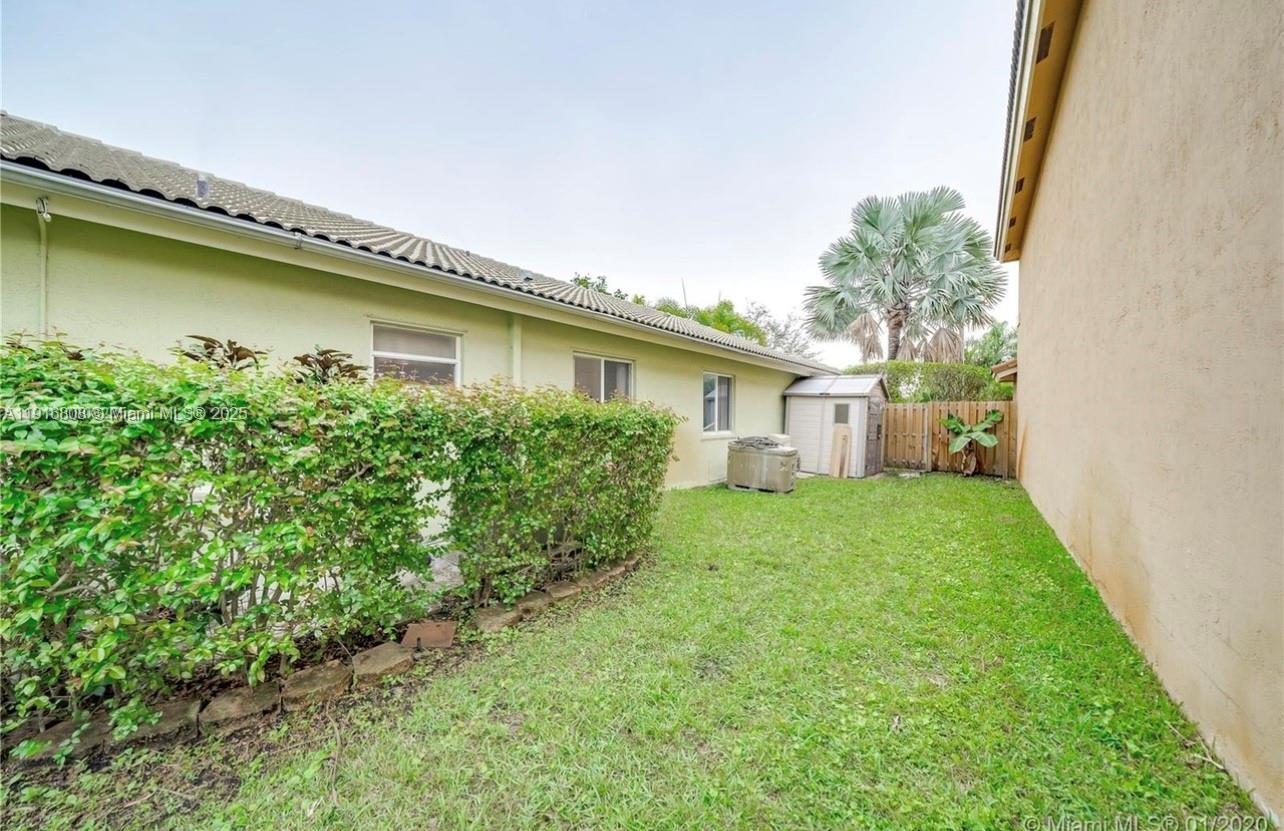 CRYSTAL POINTE - Residential Lease