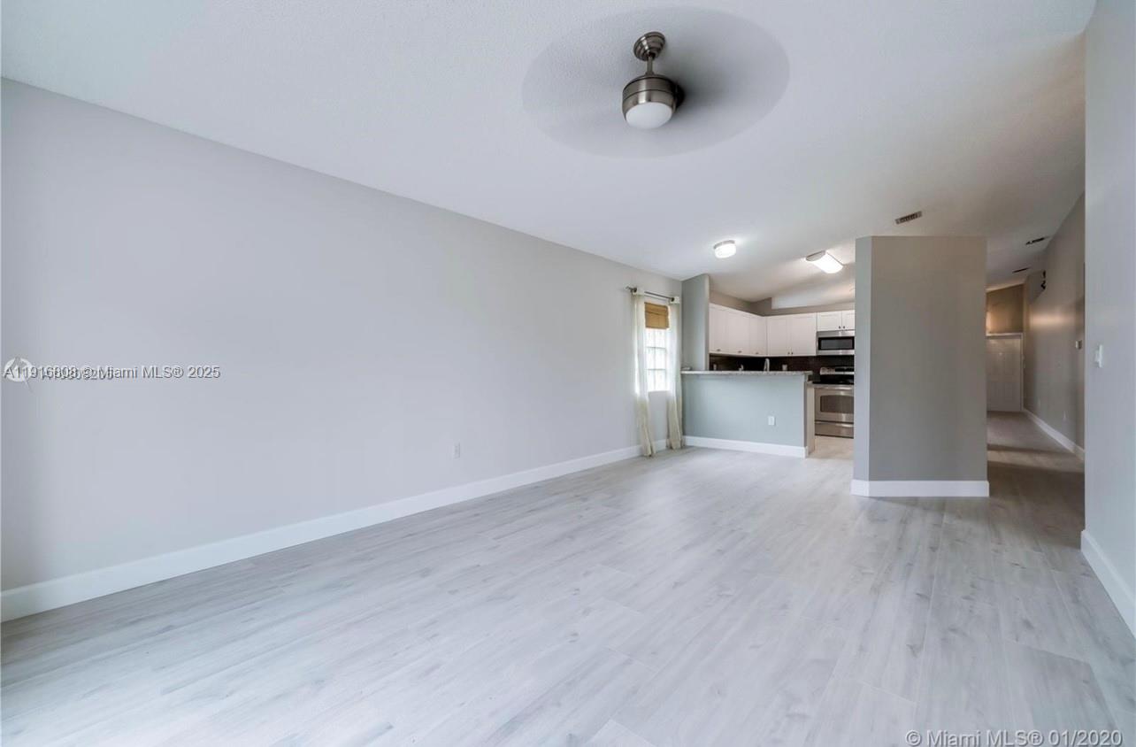 CRYSTAL POINTE - Residential Lease