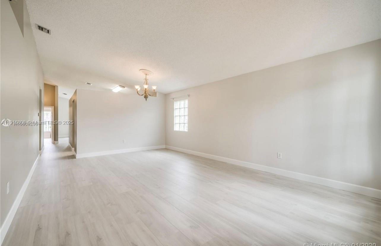 CRYSTAL POINTE - Residential Lease