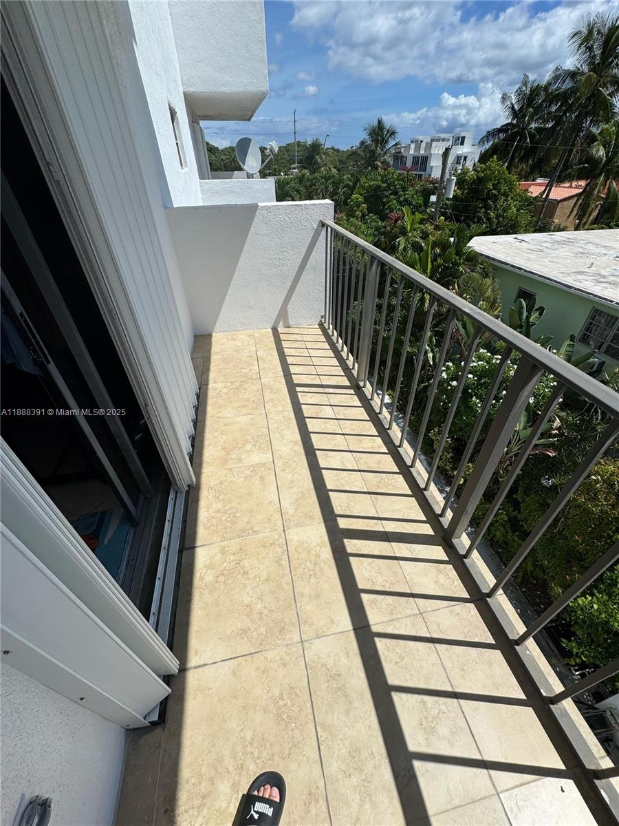 ABBOTT BY THE SEA CONDO - Residential