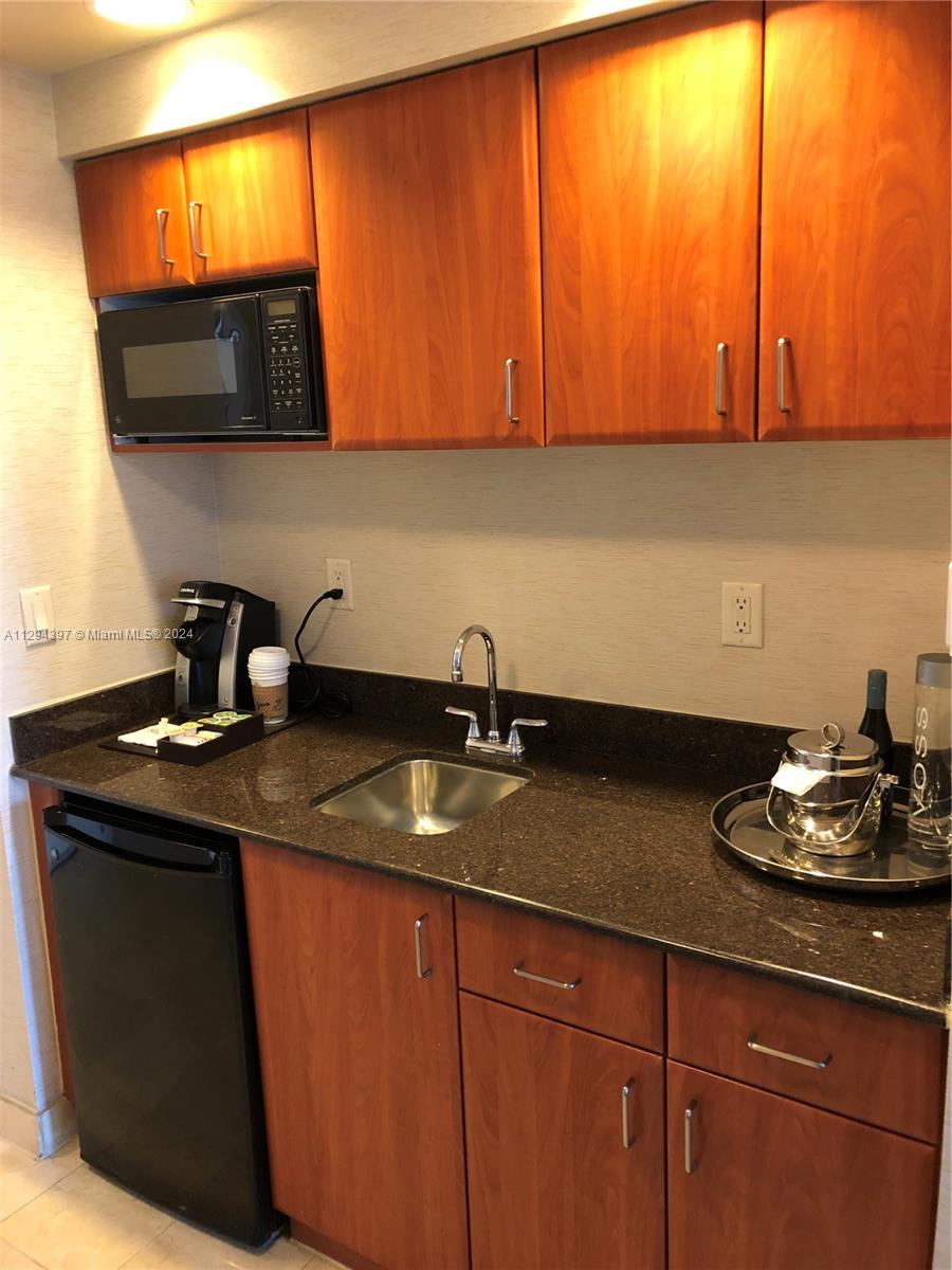 TRUMP INTERNATIONAL SONES - Residential