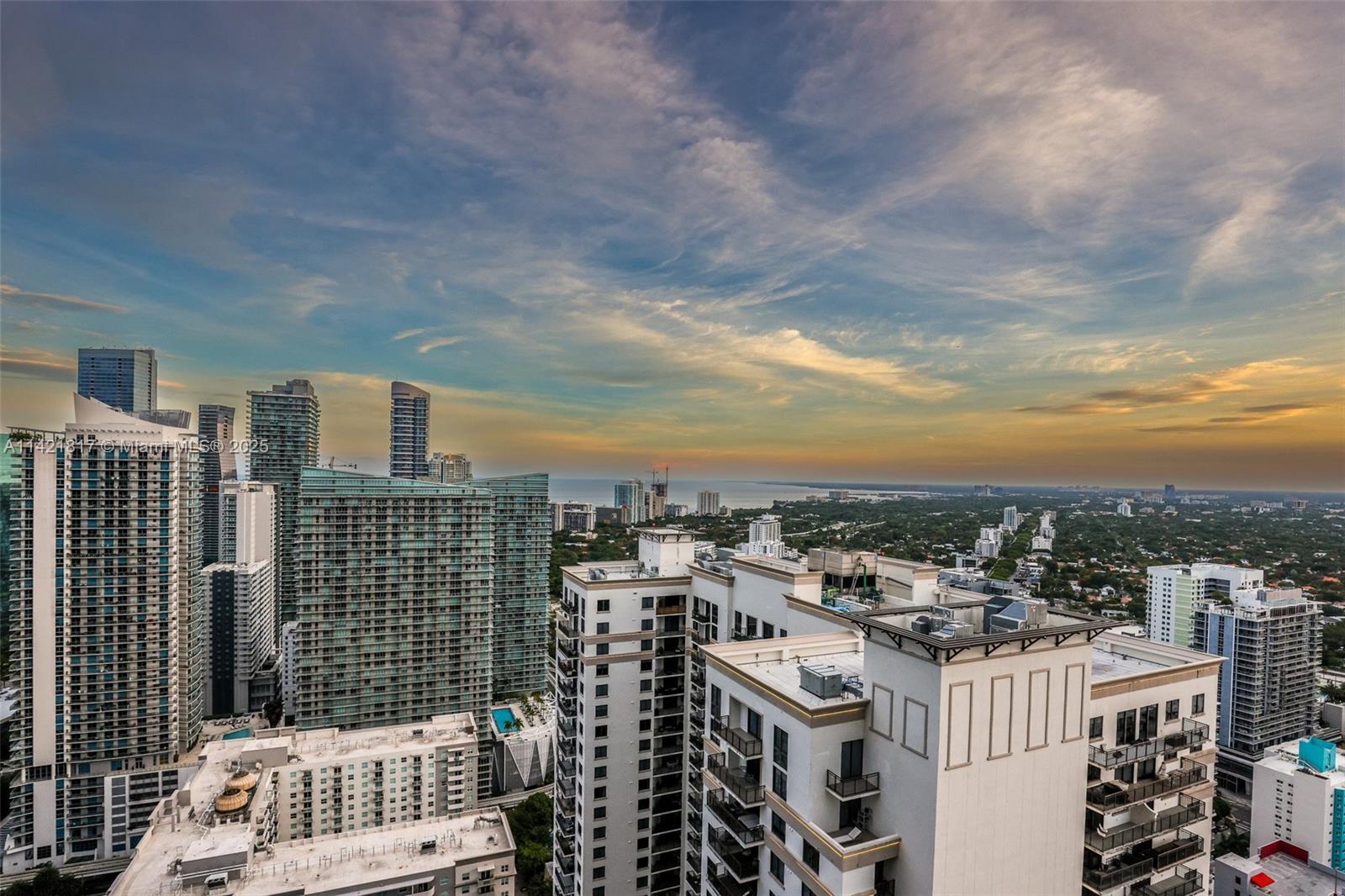 BRICKELL HEIGHTS WEST CON - Residential