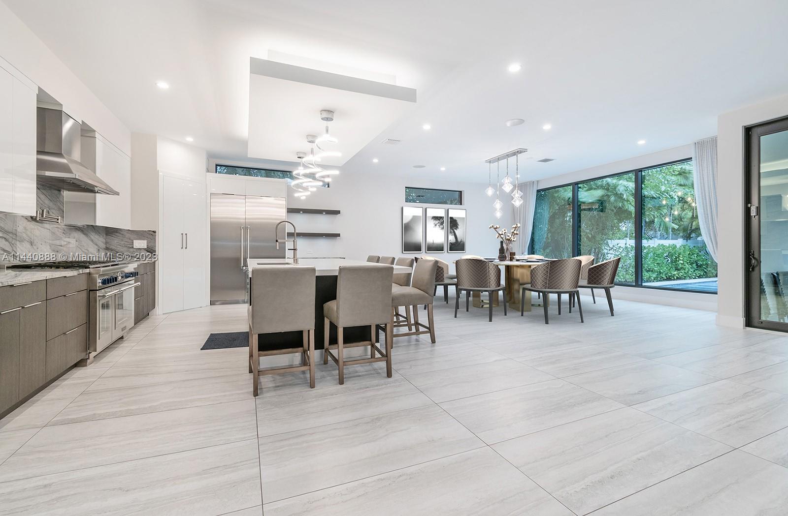 RIO VISTA C J HECTORS RES - Residential