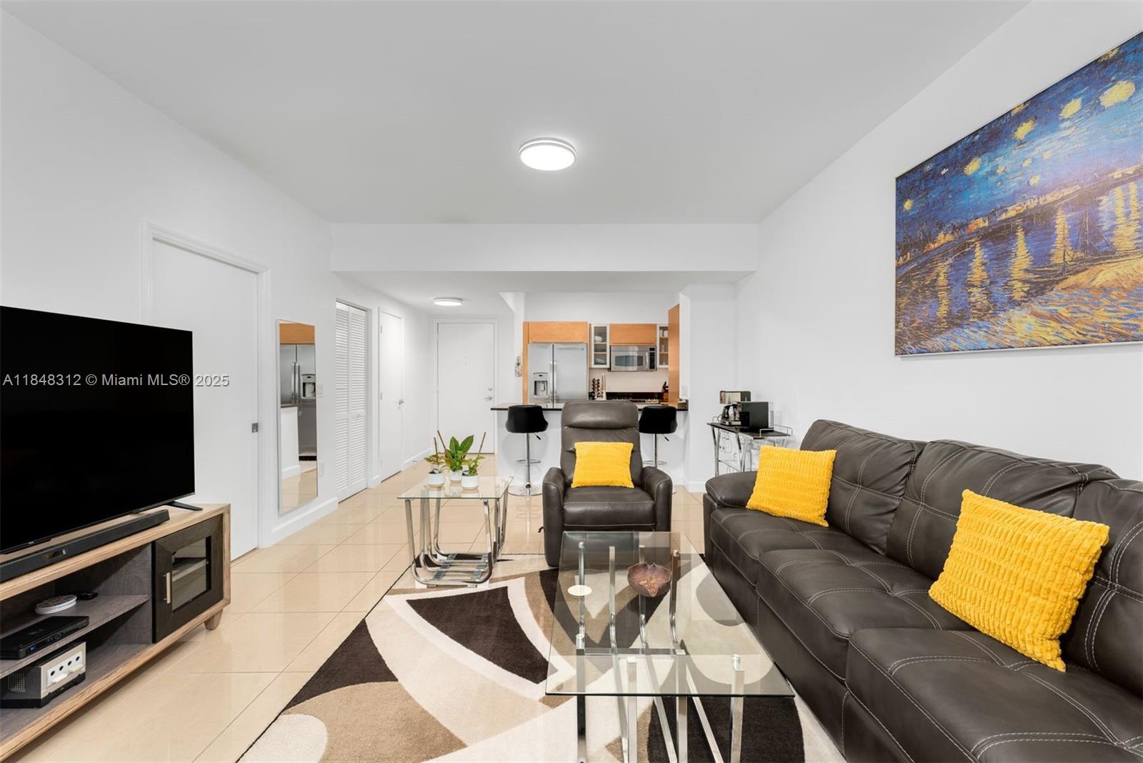 Perfectly maintained and convenient 1 bed in the heart of Brickell @ The Plaza! Avoid the annoying hassles of high-rise elevators as this unit's parking space is located on the same level as the unit itself. Tile floors throughout, built-out closet, window treatments throughout. Move-in ready with low HOA fees. The Plaza is one of Brickell's most desirable buildings, boasting a premium location and history of well-managed finances. Steps from premier shopping and dining at Brickell City Centre, walk/jog the loop at Brickell Key, and access all Brickell has to offer within minutes. Convenience store on-site, along with several restaurants and a wine shop. Plaza offers two pools, a fitness center, lounge, business center, and theater.