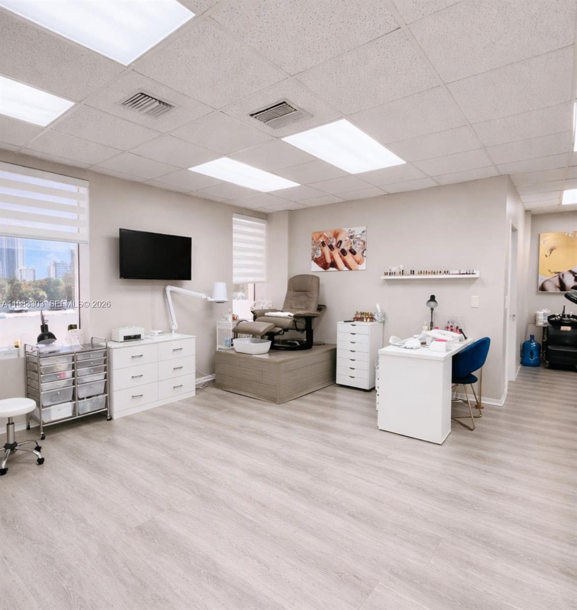 2100 E Hallandale Beach Blvd