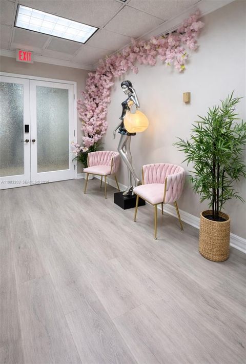 2100 E Hallandale Beach Blvd Hallandale Beach FL 33009