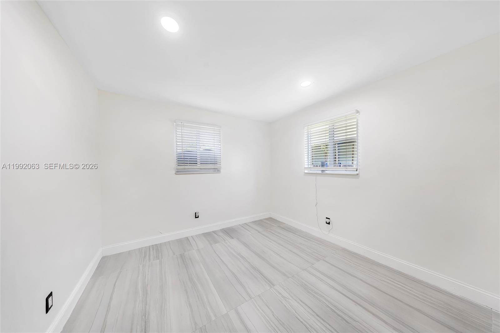 CUTLER RIDGE MANOR ESTATE - Residential