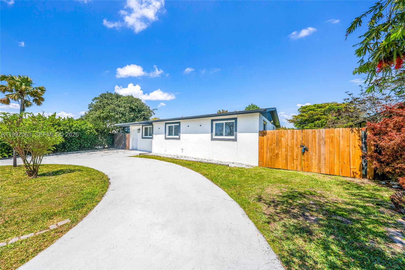 CUTLER RIDGE MANOR ESTATE - Residential