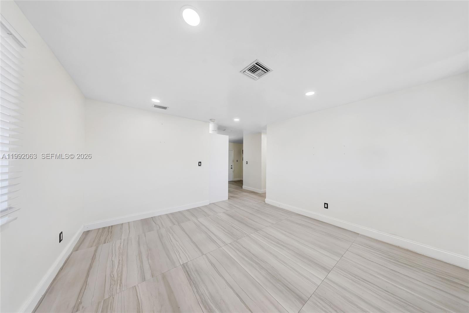 CUTLER RIDGE MANOR ESTATE - Residential