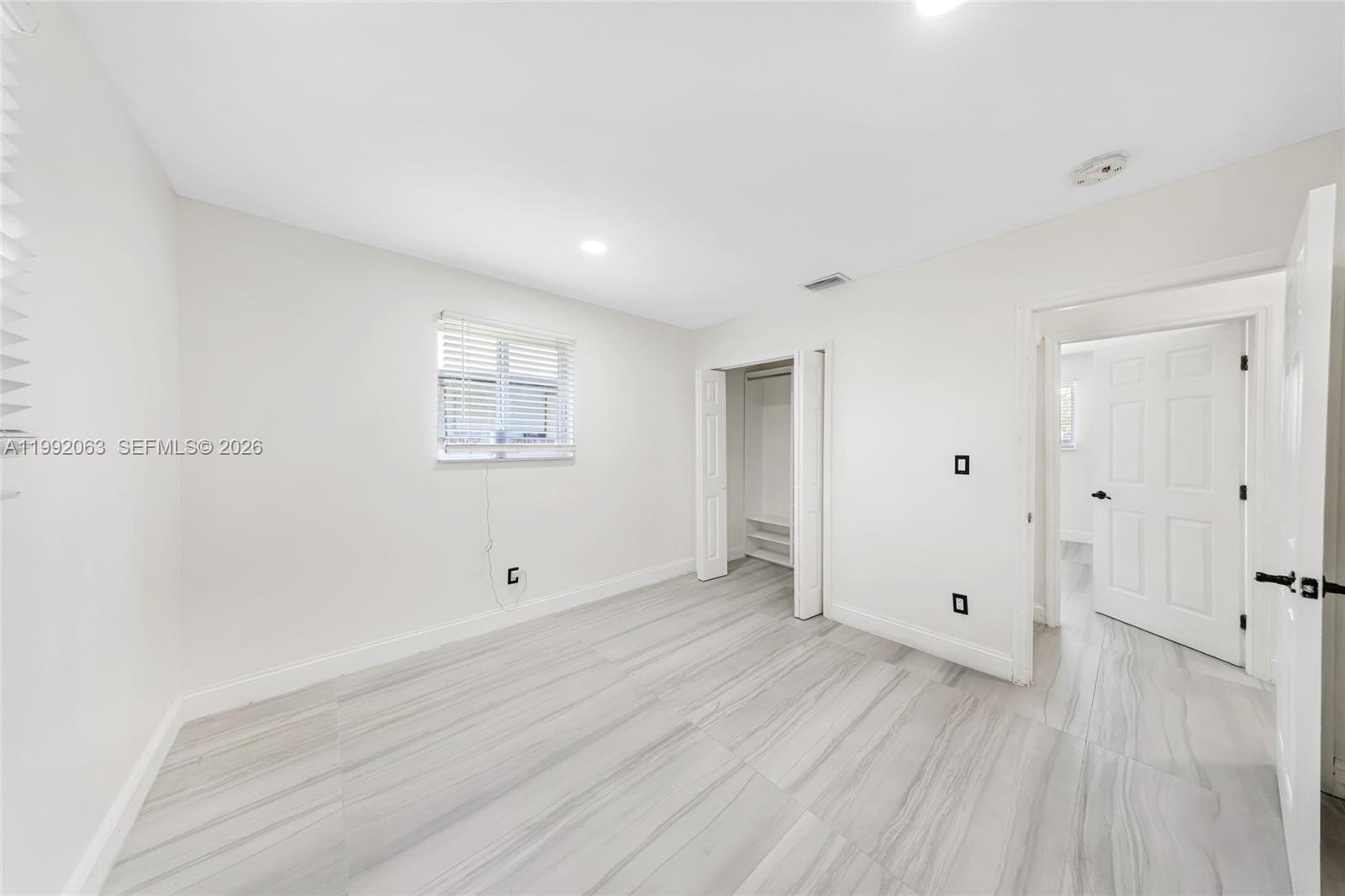 CUTLER RIDGE MANOR ESTATE - Residential