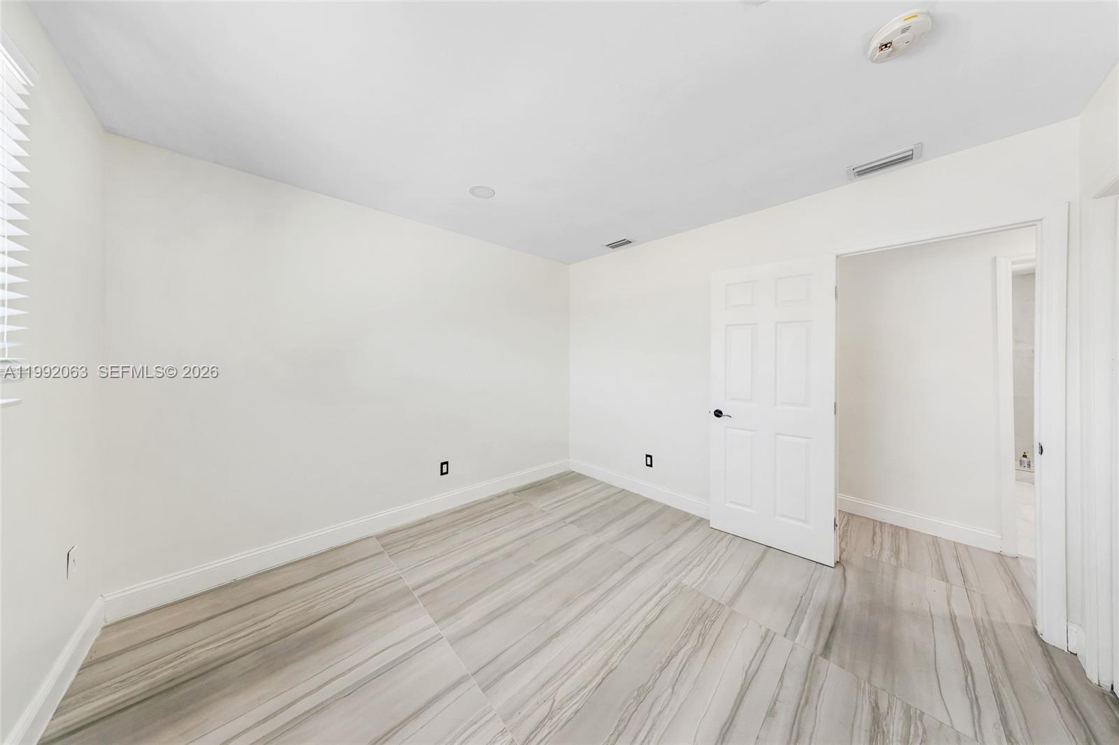 CUTLER RIDGE MANOR ESTATE - Residential