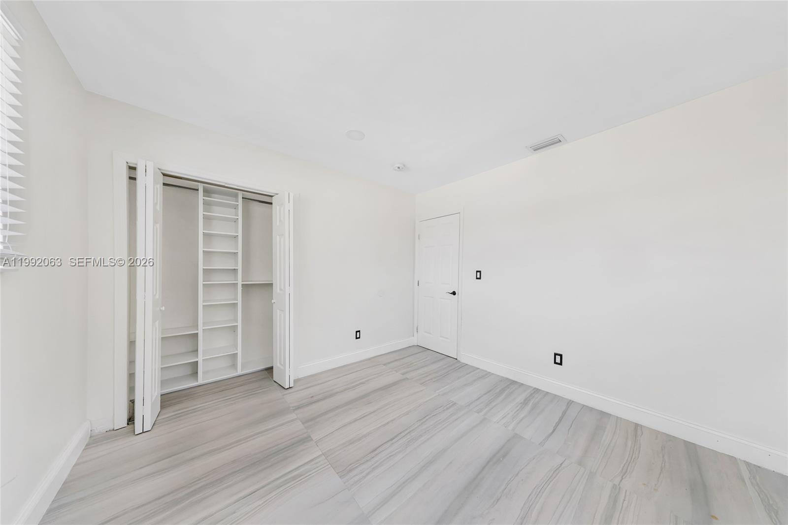 CUTLER RIDGE MANOR ESTATE - Residential