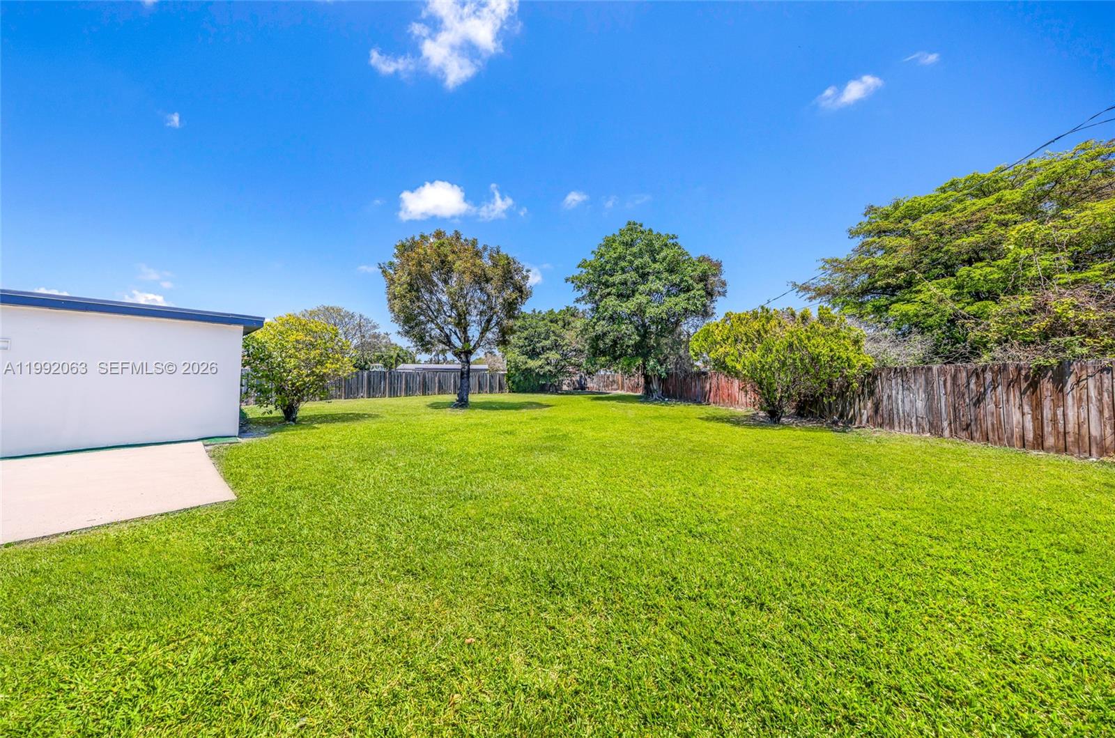 CUTLER RIDGE MANOR ESTATE - Residential