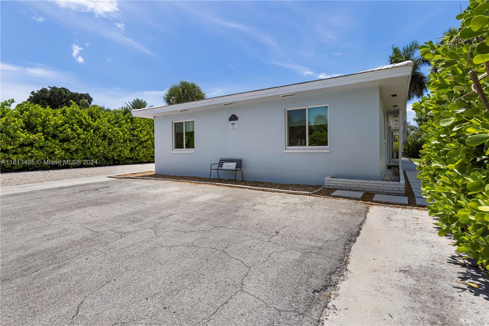 PALM BEACH SHORES - Residential Lease