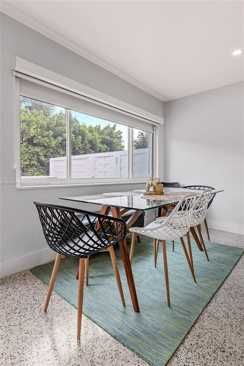 PALM BEACH SHORES - Residential Lease