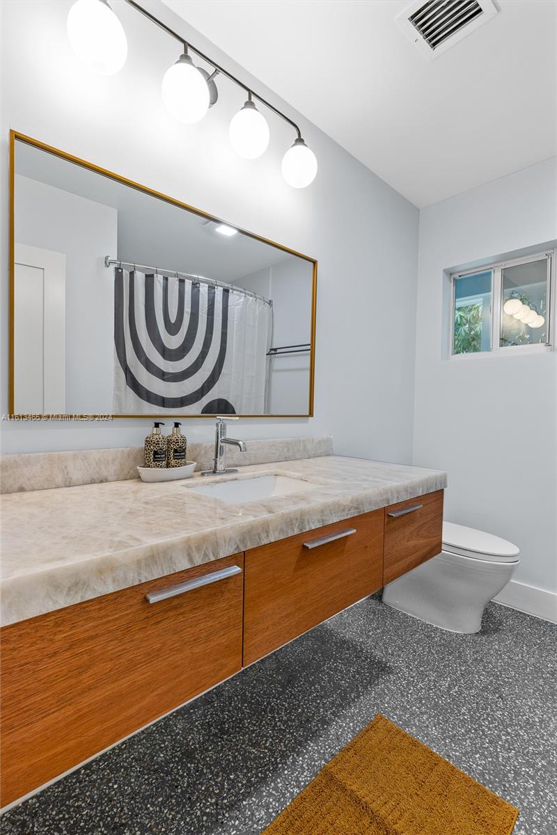 PALM BEACH SHORES - Residential Lease