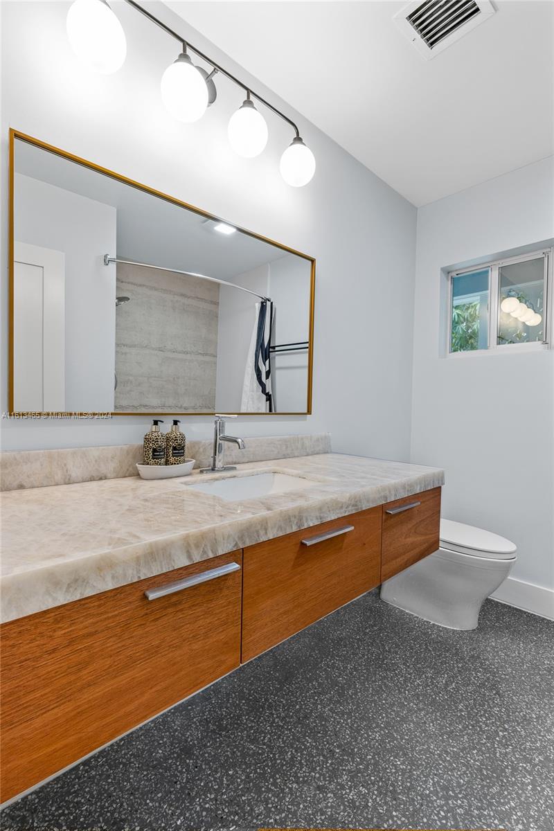 PALM BEACH SHORES - Residential Lease