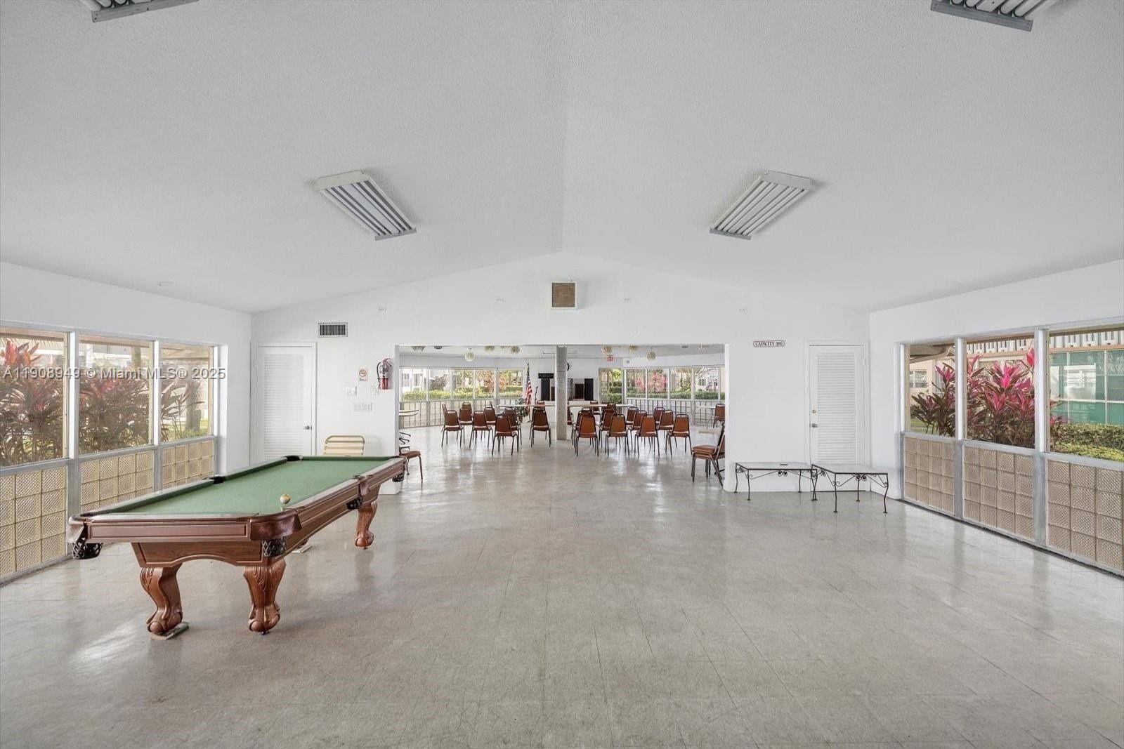 MEADOWBROOK TOWERS CONDO - Residential Lease