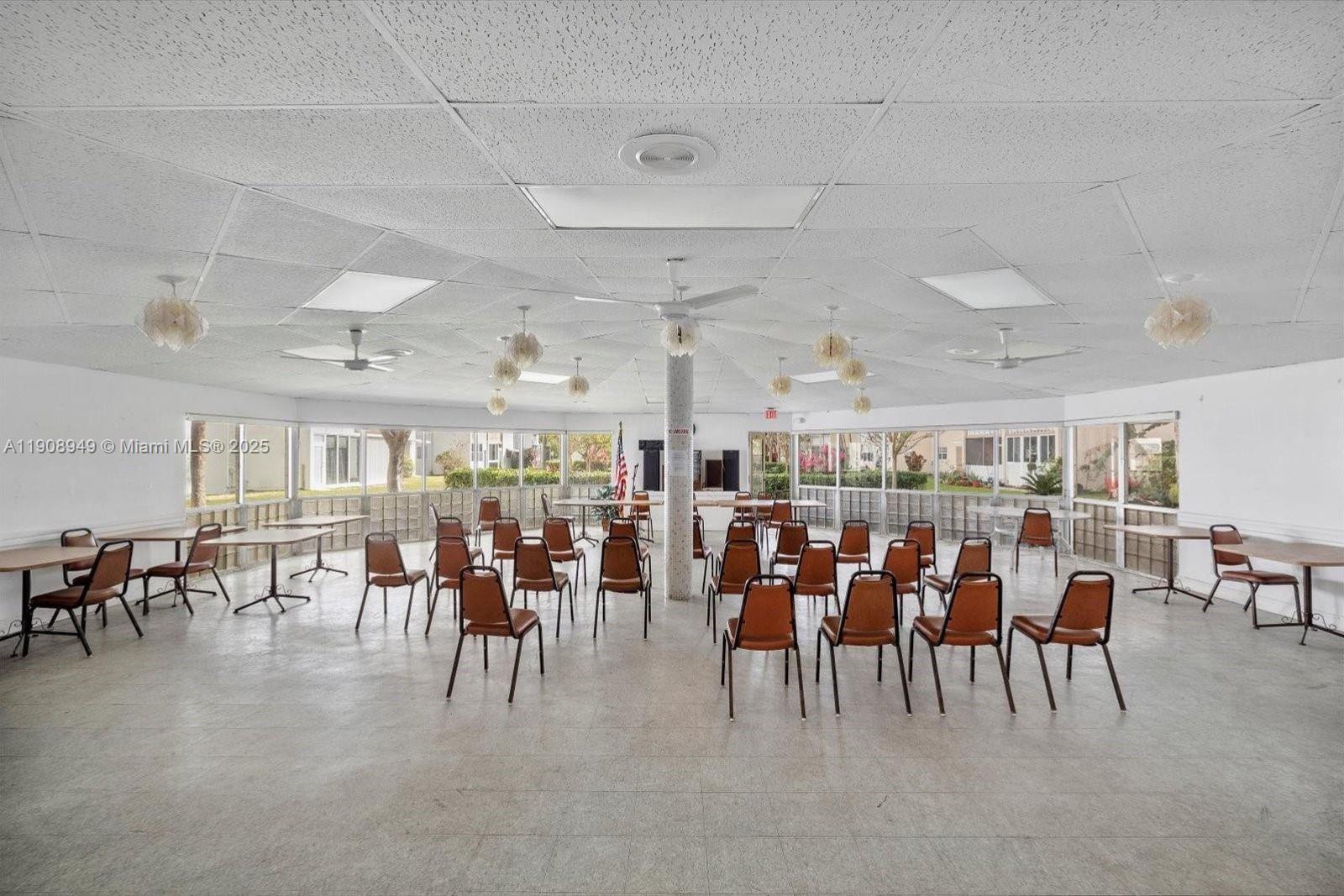 MEADOWBROOK TOWERS CONDO - Residential Lease