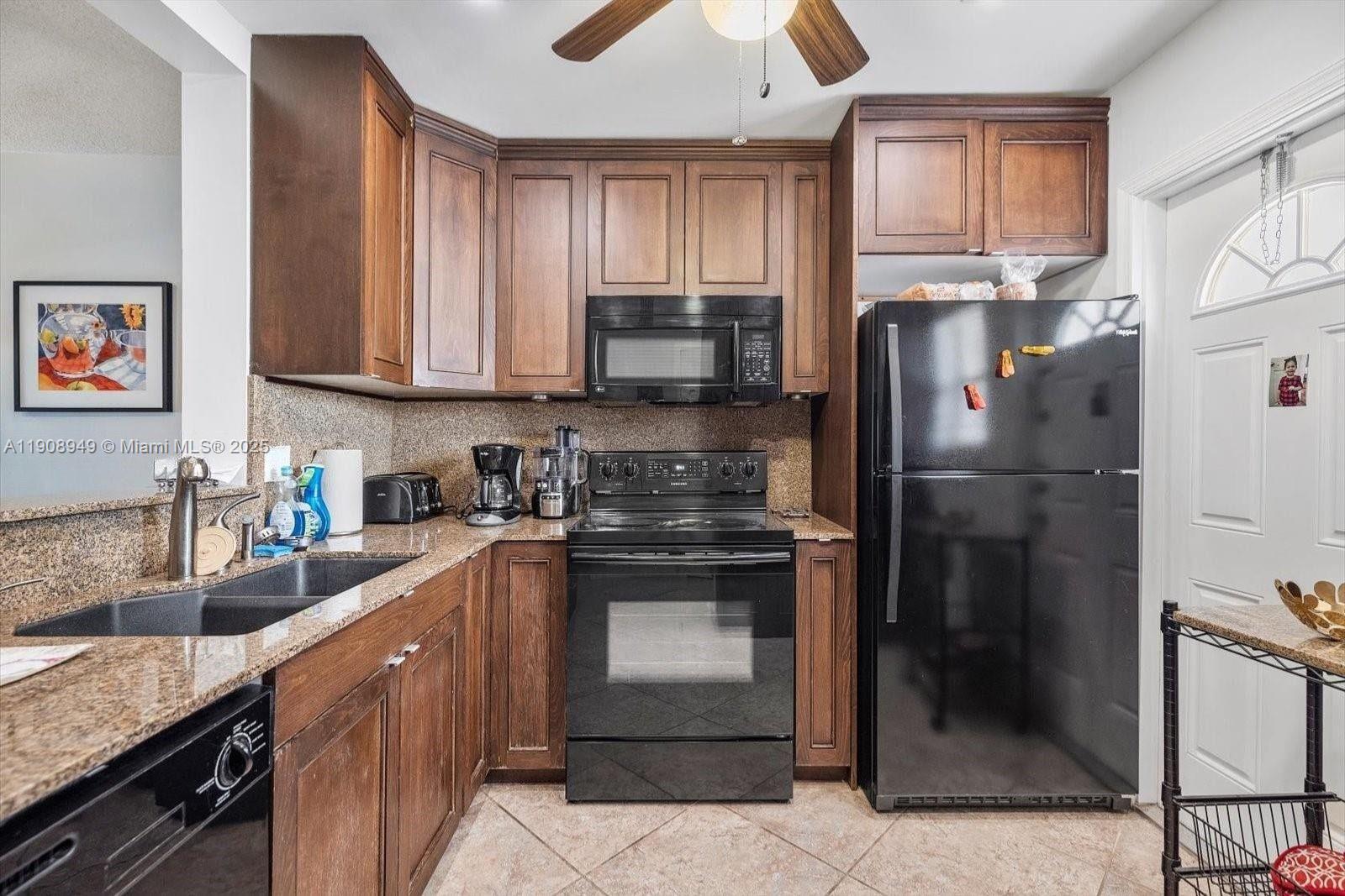 MEADOWBROOK TOWERS CONDO - Residential Lease