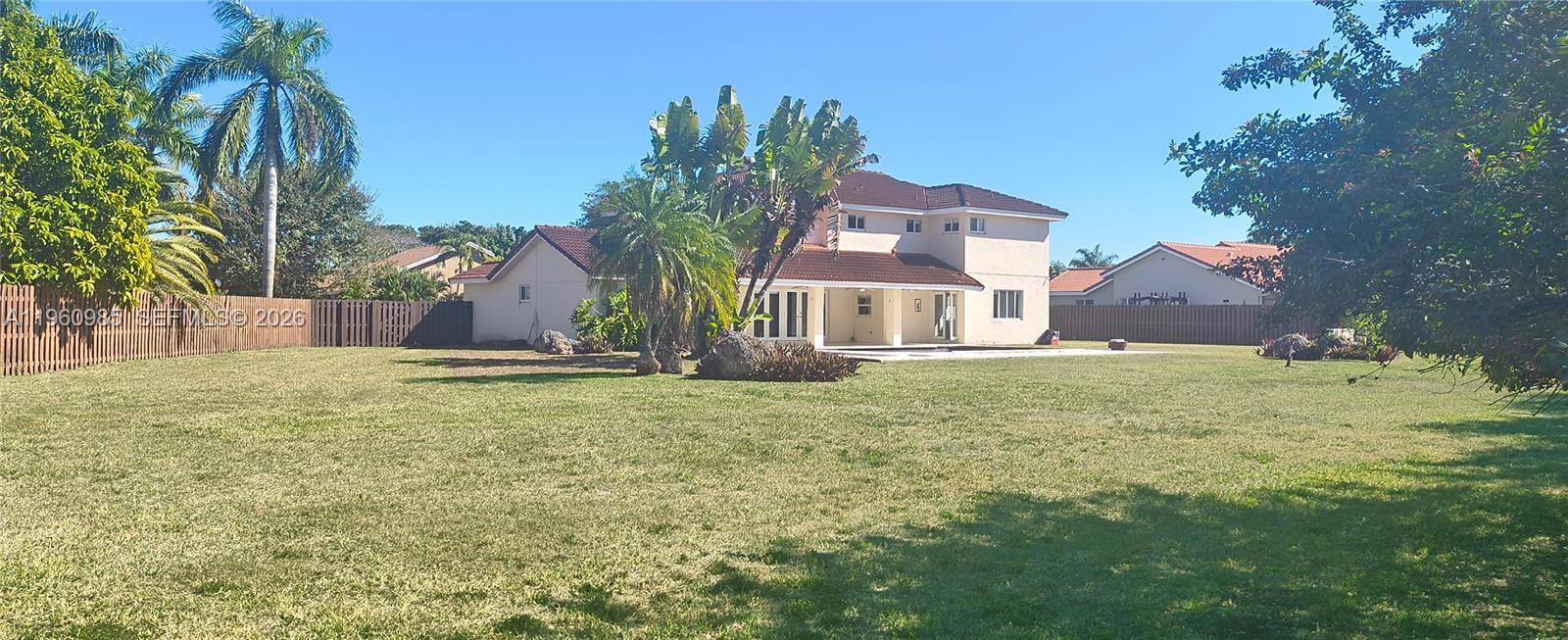 LAKES OF THE MEADOW SEC 4 - Residential