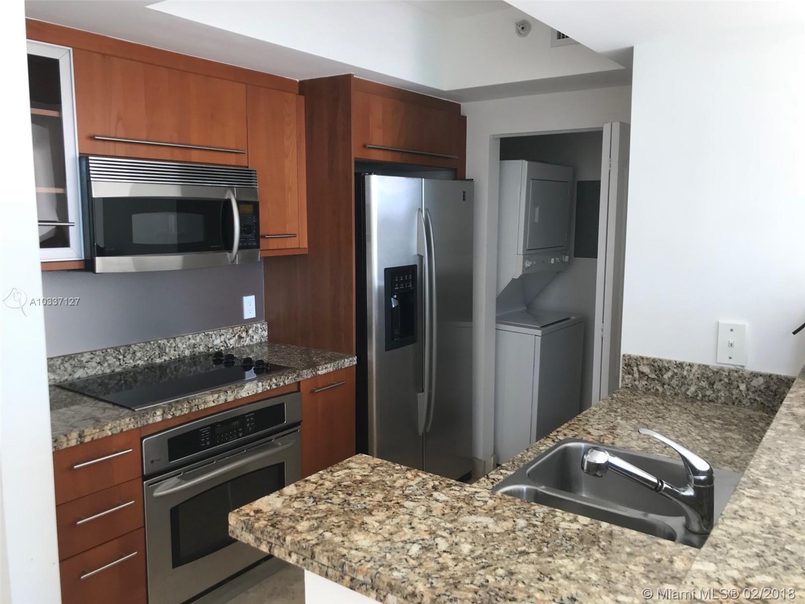 COSMOPOLITAN - Residential Lease
