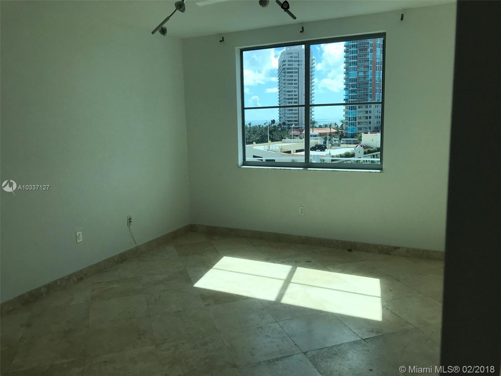 COSMOPOLITAN - Residential Lease