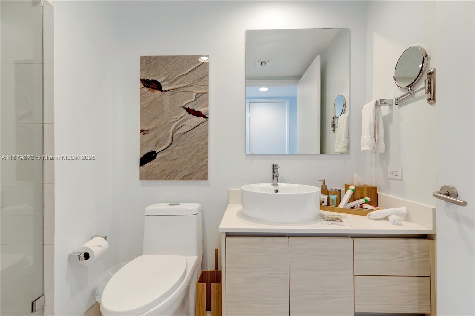 BEACHWALK CONDOMINIUM - Residential