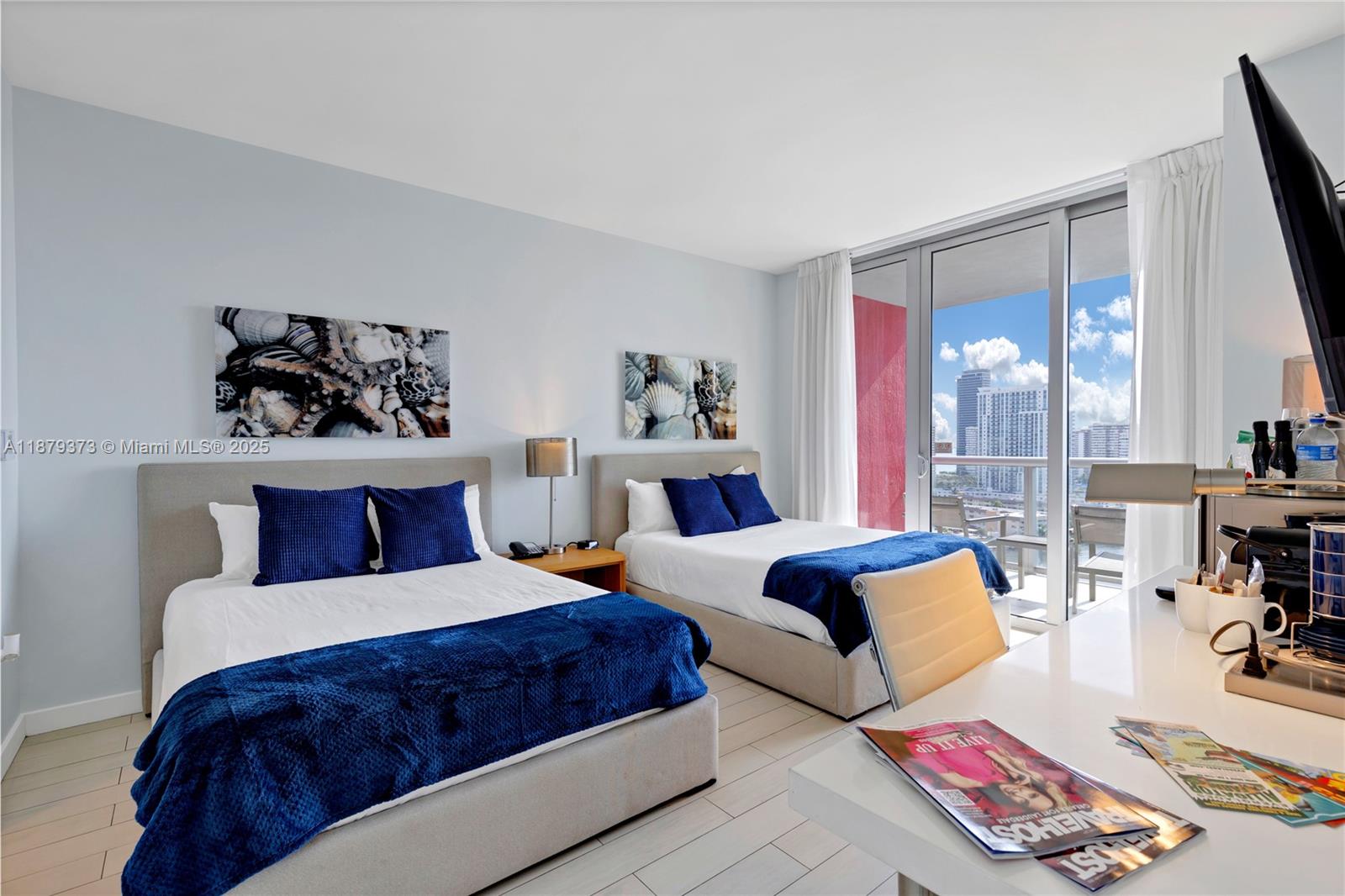 BEACHWALK CONDOMINIUM - Residential