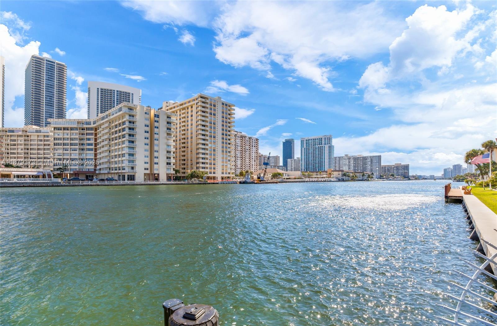 BEACHWALK CONDOMINIUM - Residential