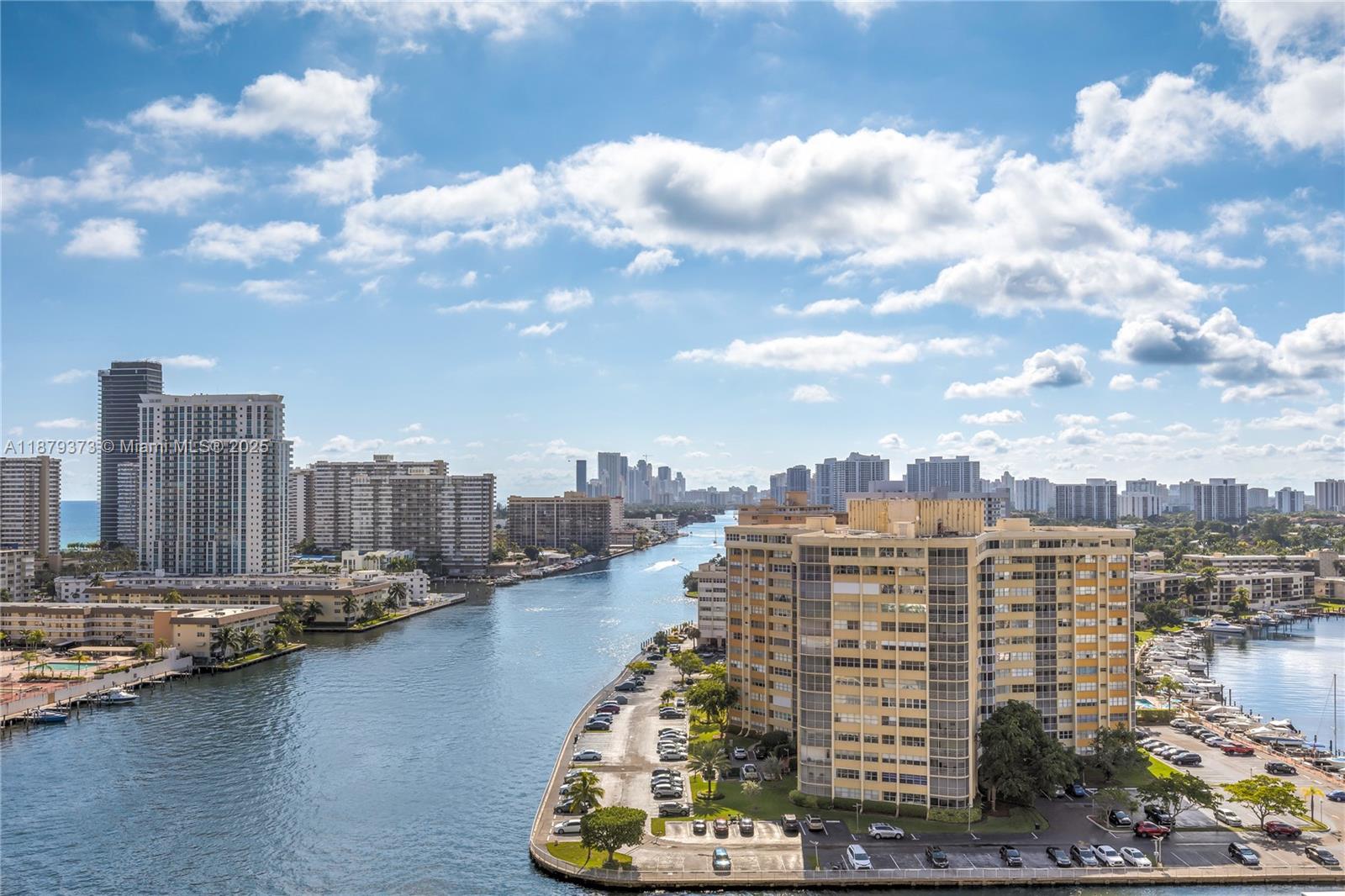 BEACHWALK CONDOMINIUM - Residential