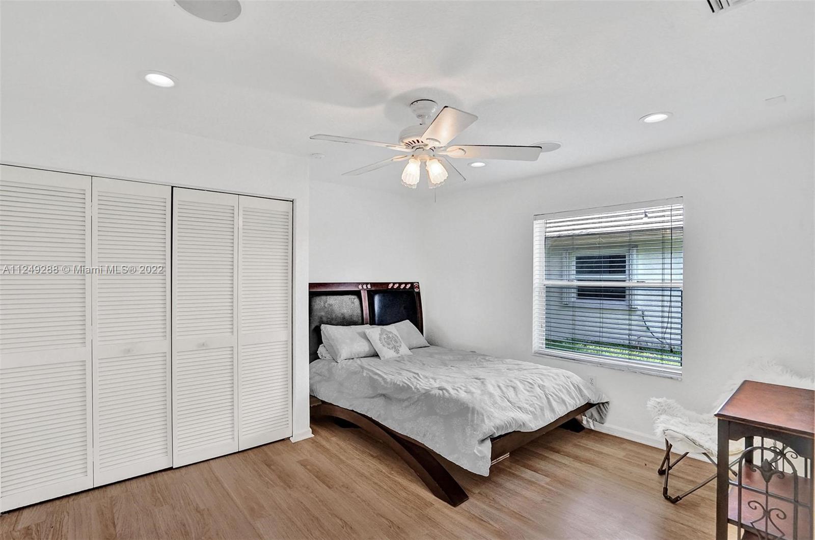 BOULEVARD FOREST - Residential Lease