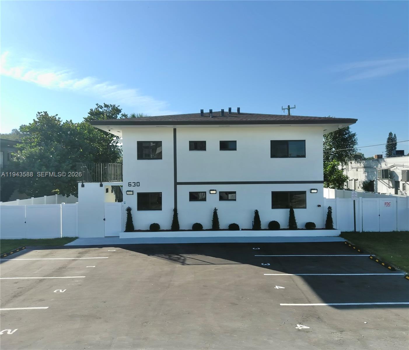 PLEASANT VILLAGE - Residential Lease