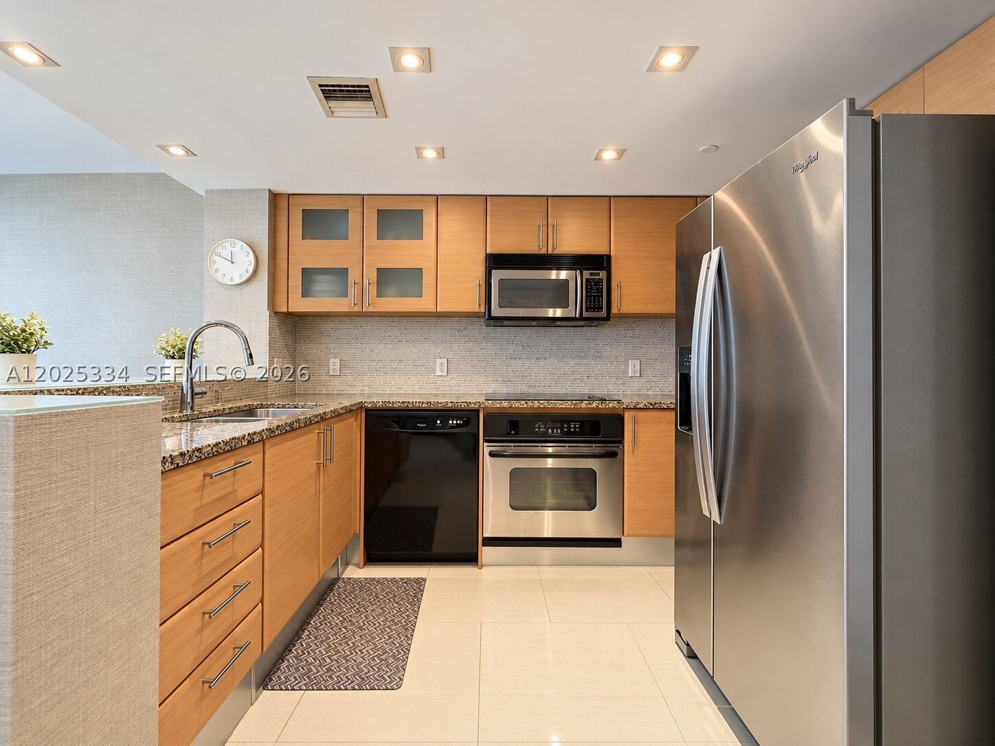 2101 Brickell Ave 1104