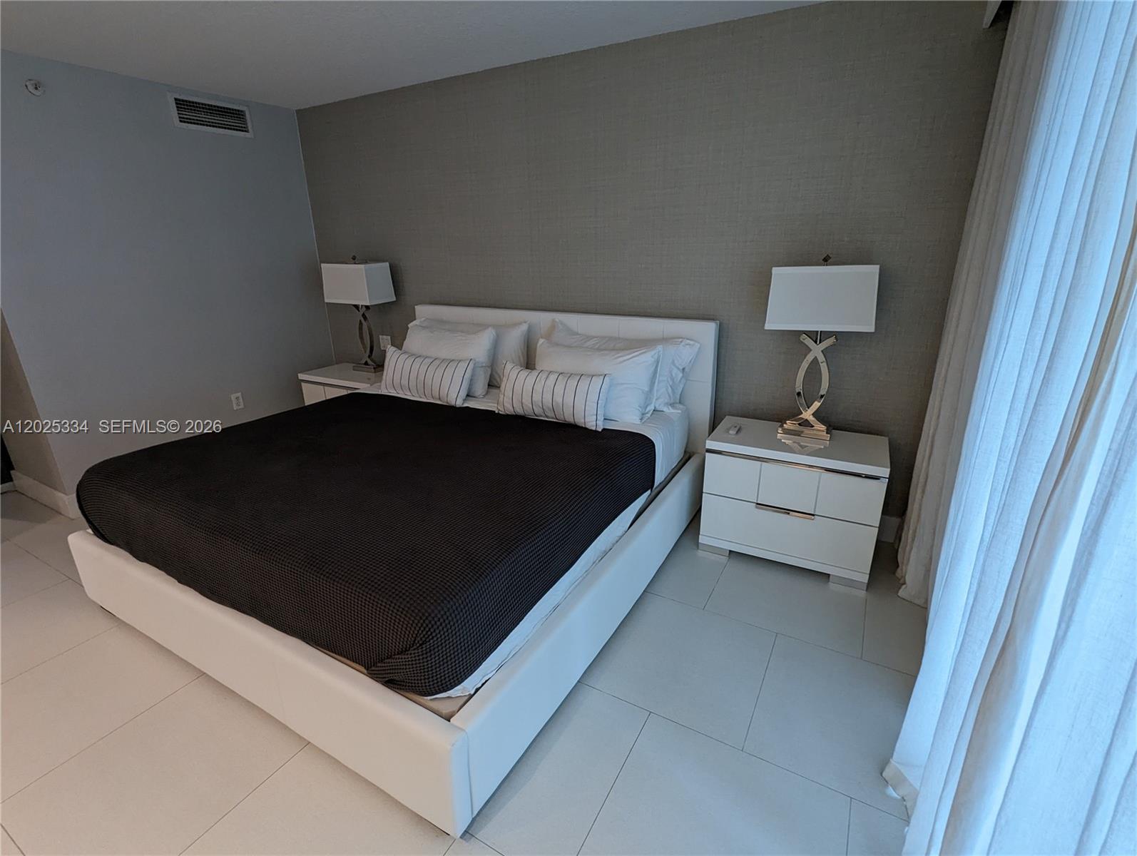 2101 Brickell Ave 1104