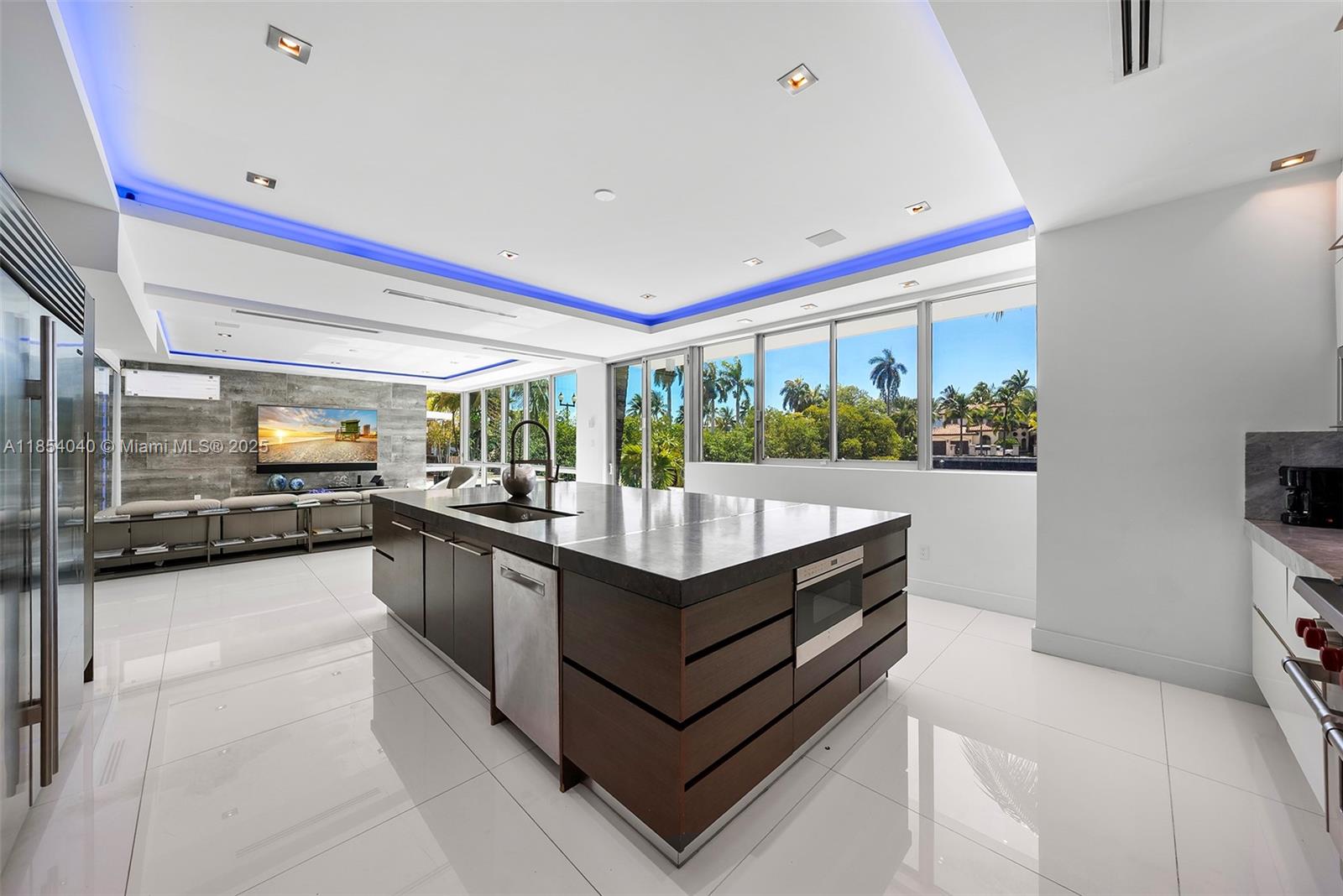 STILWELL ISLES - Residential