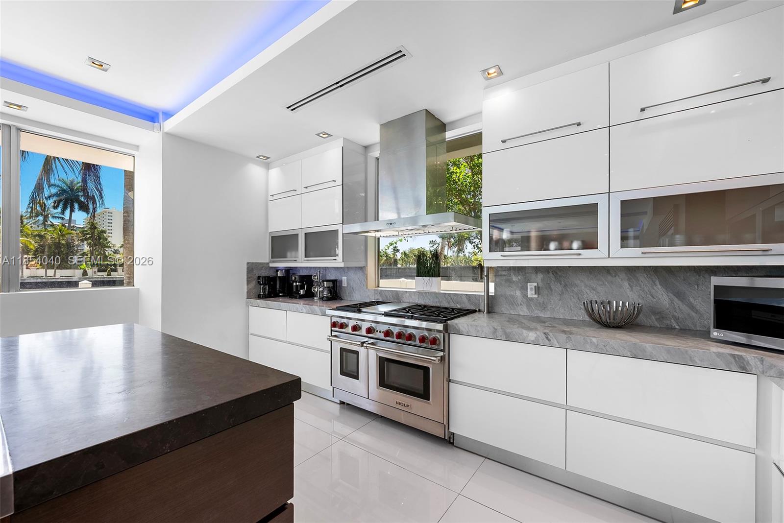 STILWELL ISLES - Residential