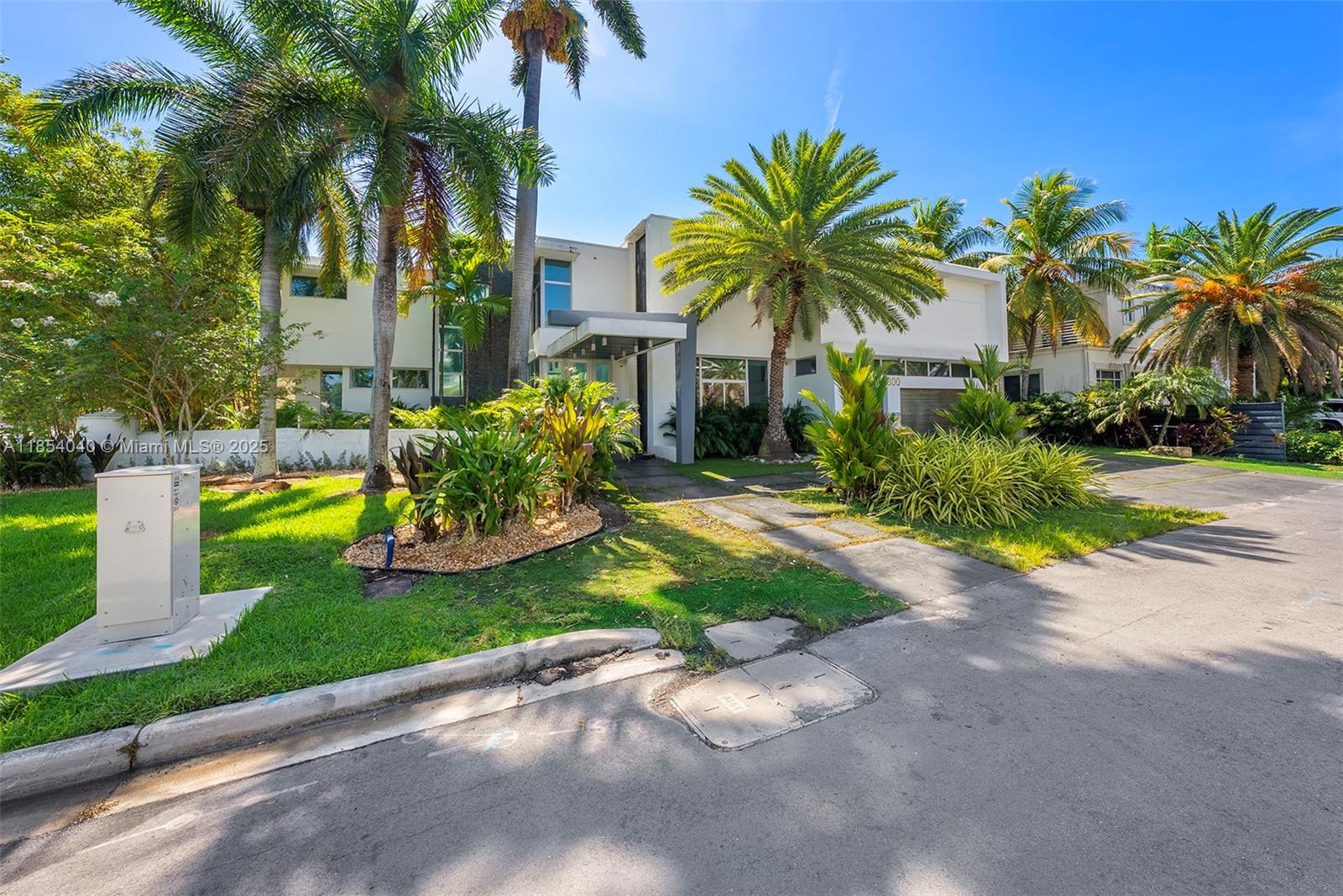 STILWELL ISLES - Residential