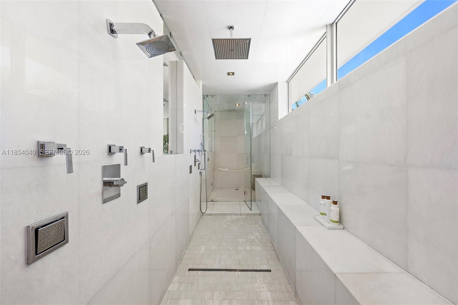 STILWELL ISLES - Residential