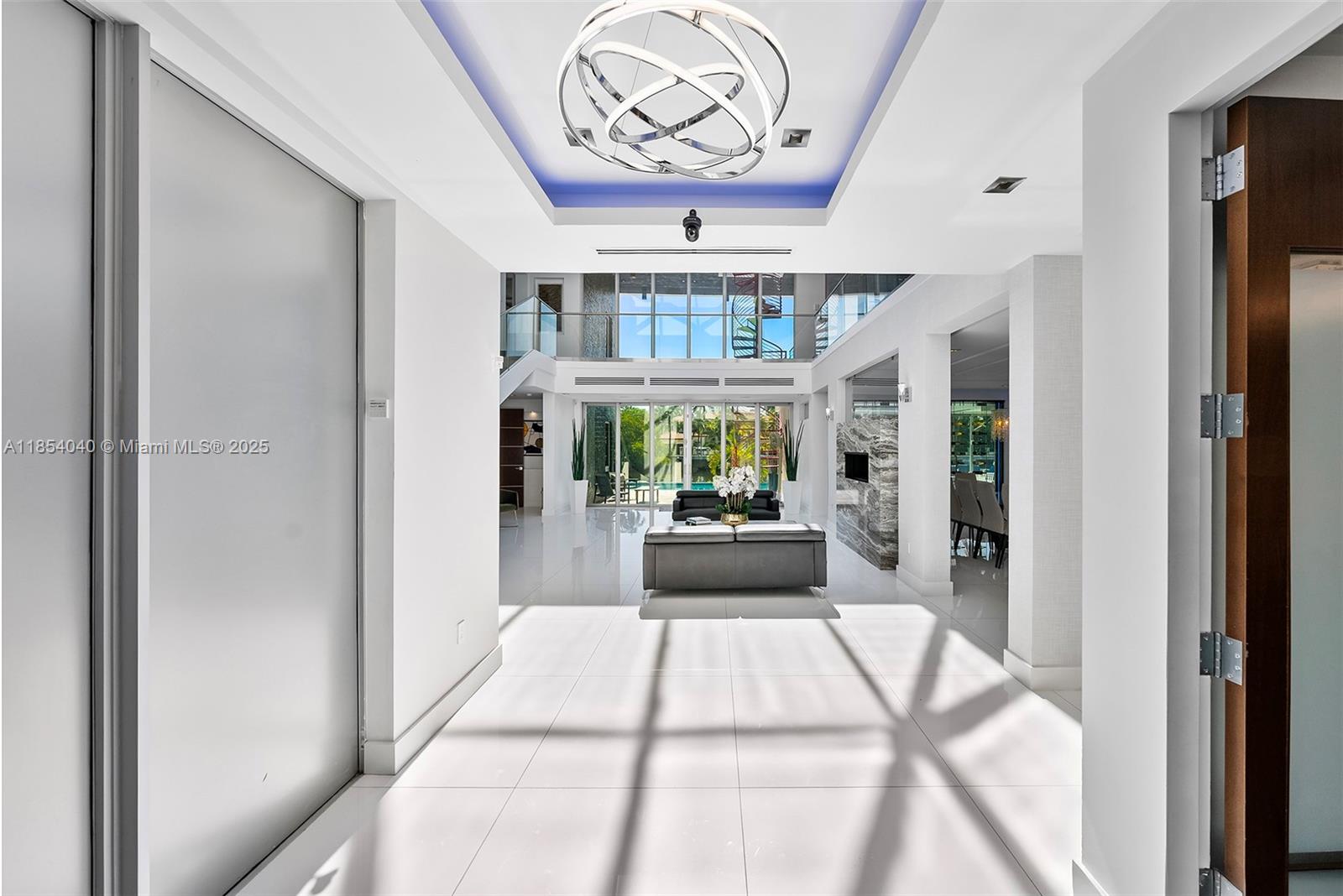STILWELL ISLES - Residential
