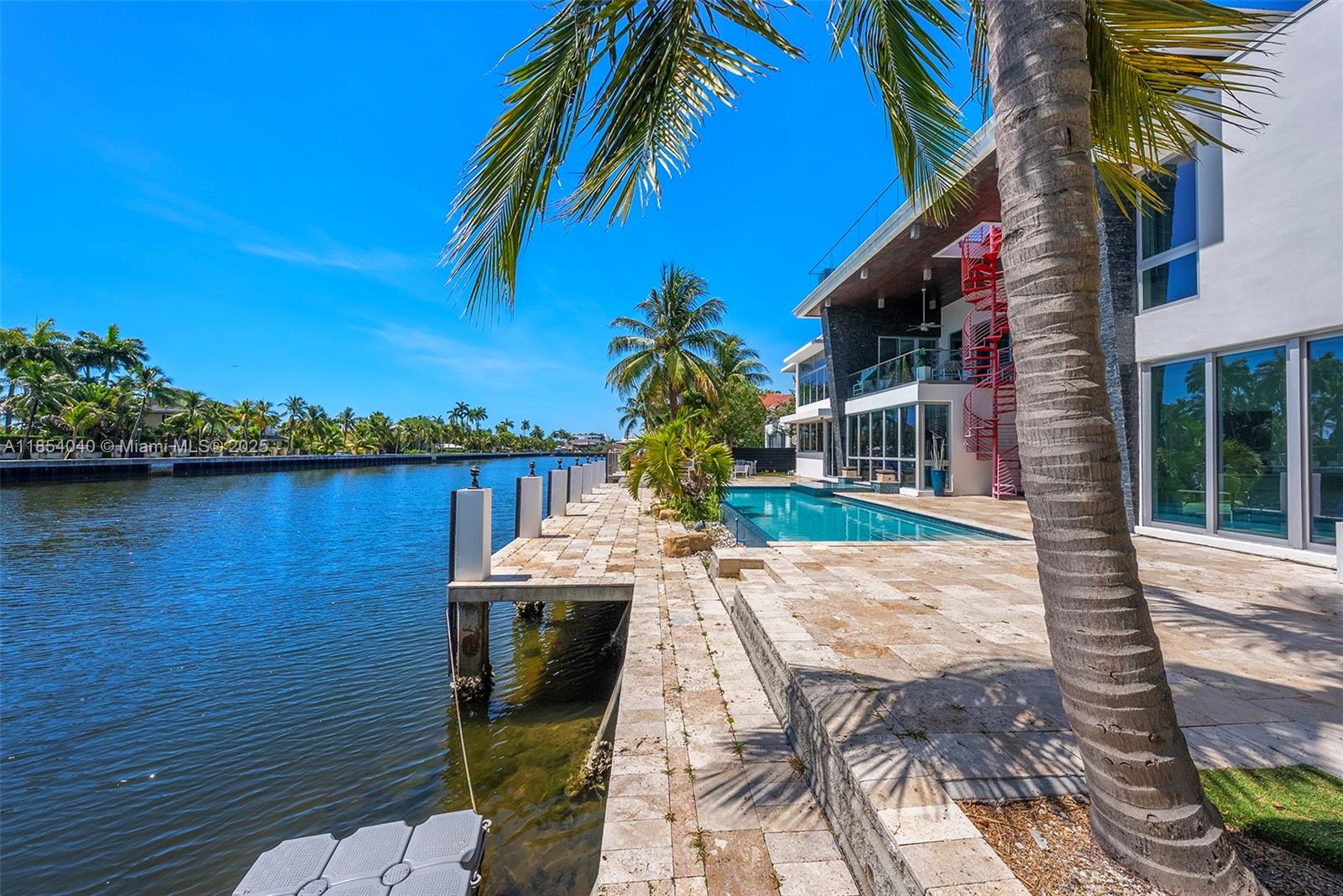STILWELL ISLES - Residential