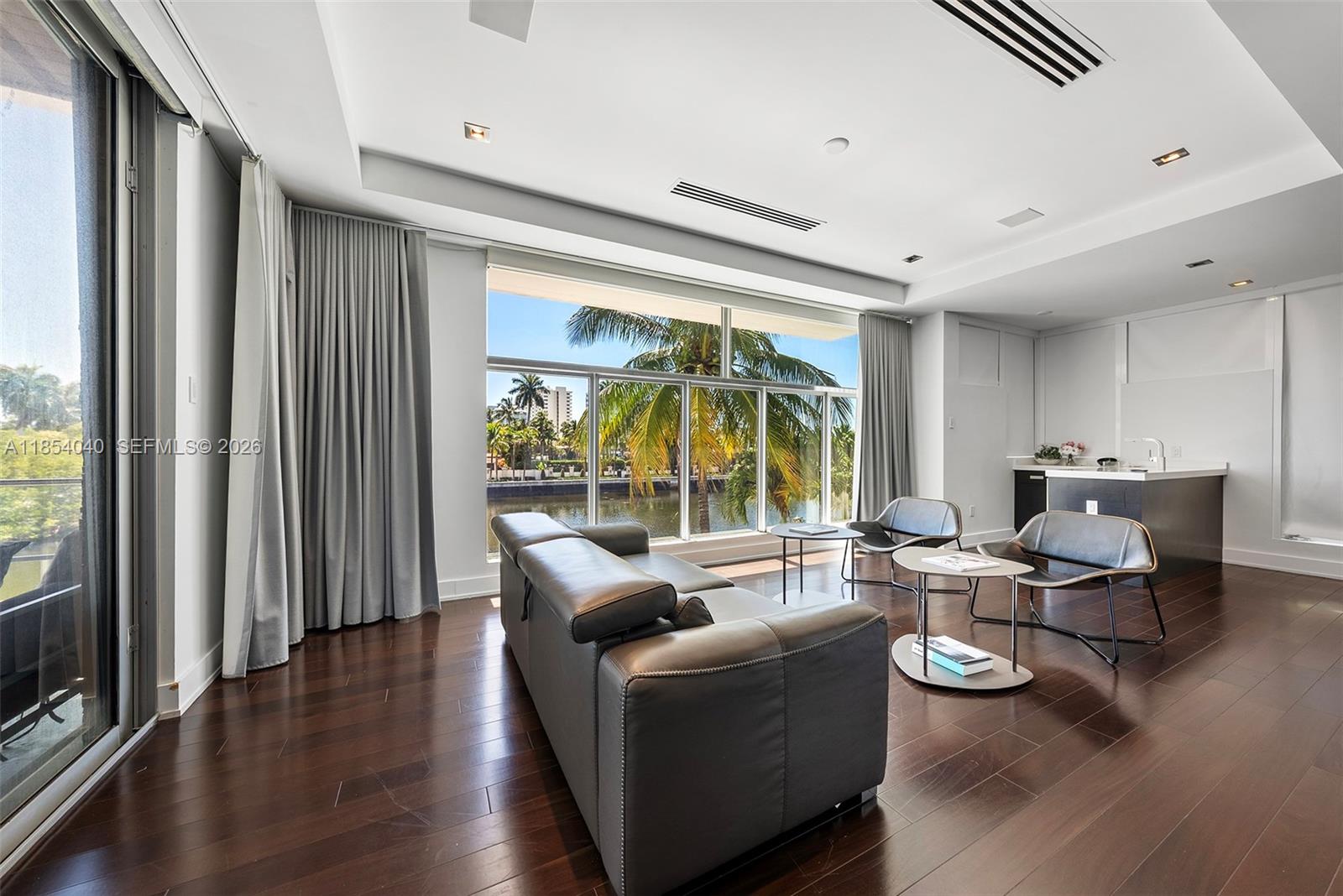 STILWELL ISLES - Residential