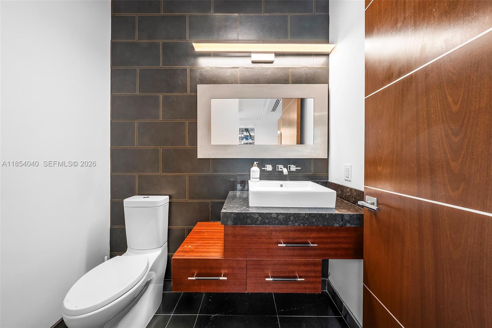 STILWELL ISLES - Residential