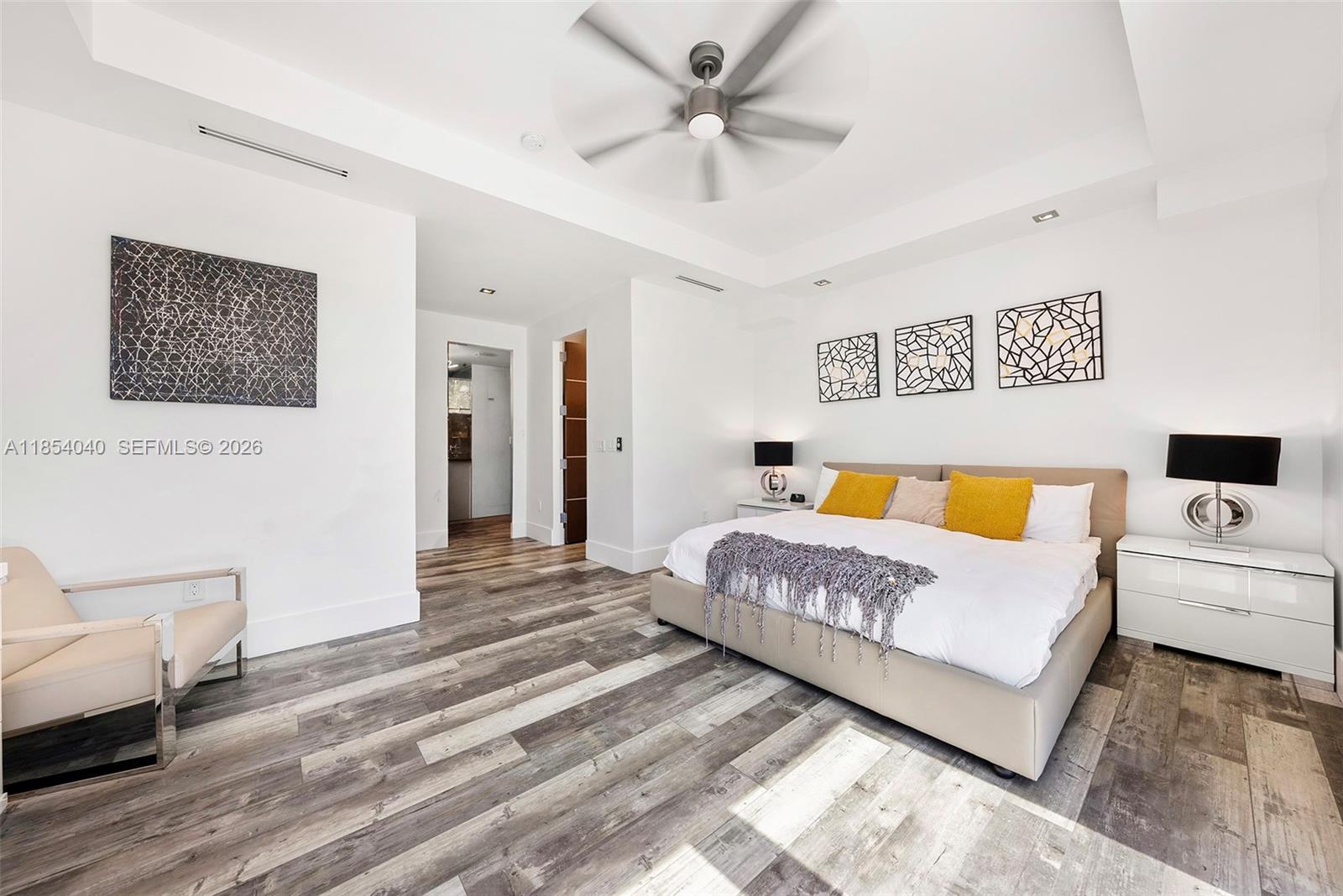 STILWELL ISLES - Residential