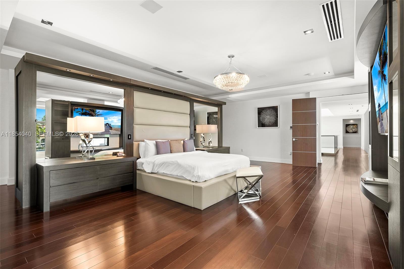 STILWELL ISLES - Residential