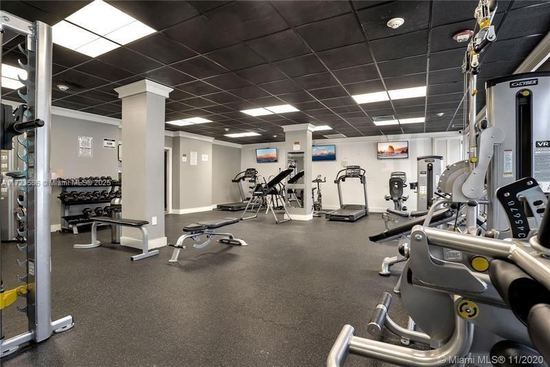 KENNEDY HOUSE CONDO - Residential