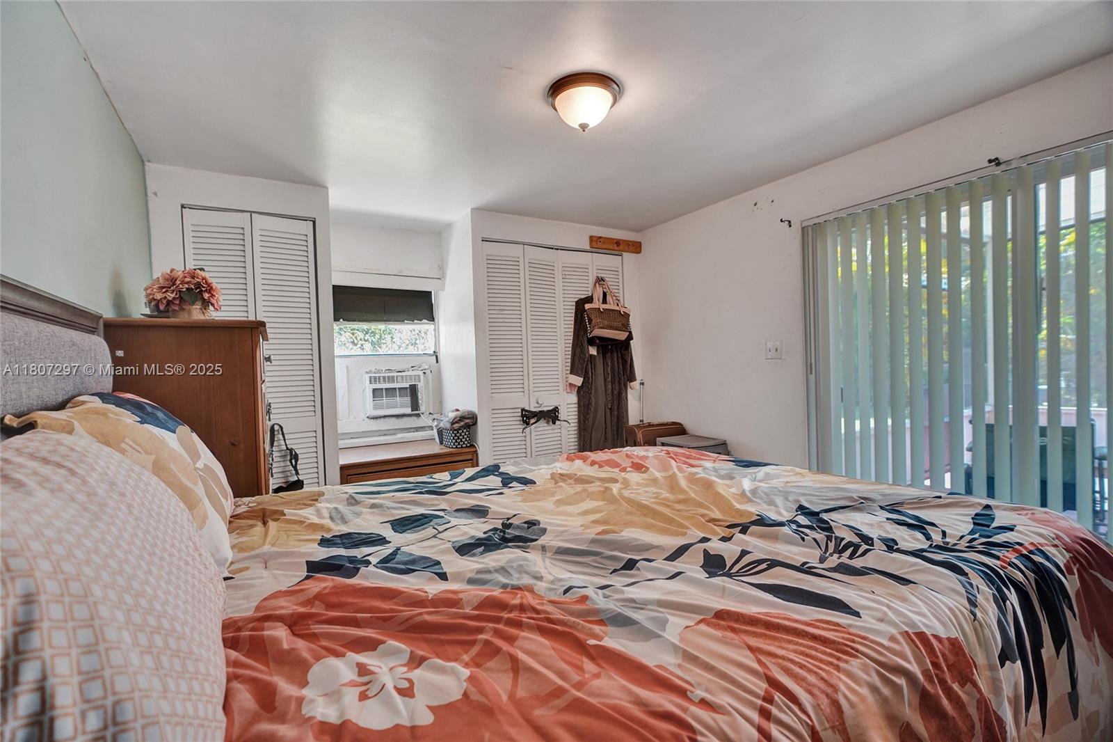 OVERBROOK SHORES - Residential